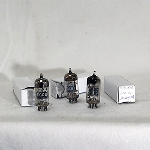 Mini Watt ECC 81