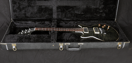 The Heritage H-170 in Guitar Case