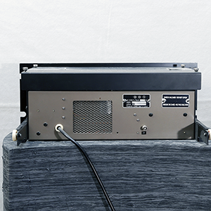 Roland SRE 555 Back