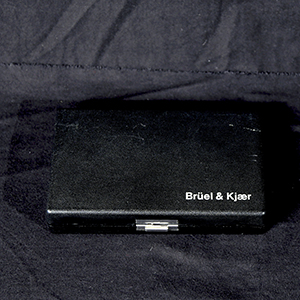 Bruel & Kjaer 4007 Box Closed